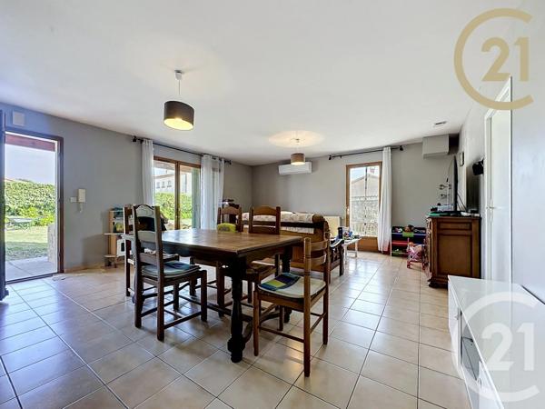 Maison à vendre  5 pièces - 90,27 m 2   MONTELIMAR  - 26