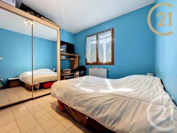 Maison à vendre  5 pièces - 90,27 m 2   MONTELIMAR  - 26