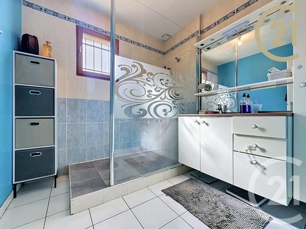 Maison à vendre  5 pièces - 90,27 m 2   MONTELIMAR  - 26