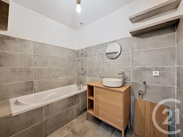 Appartement F3 à vendre  3 pièces - 70,34 m 2   RIVE DE GIER  - 42