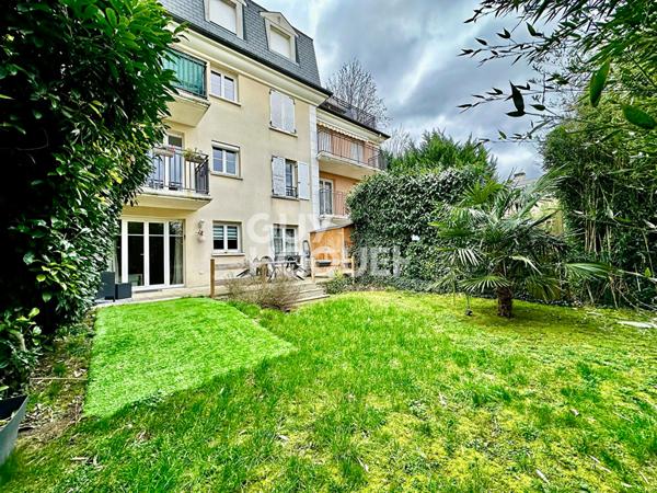 MAGNIFIQUE T2 MEUBLÉ AVEC JARDIN