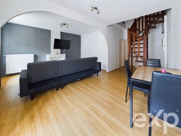 APPARTEMENT T4 DUPLEX  84m2  EN PLEIN CENTRE