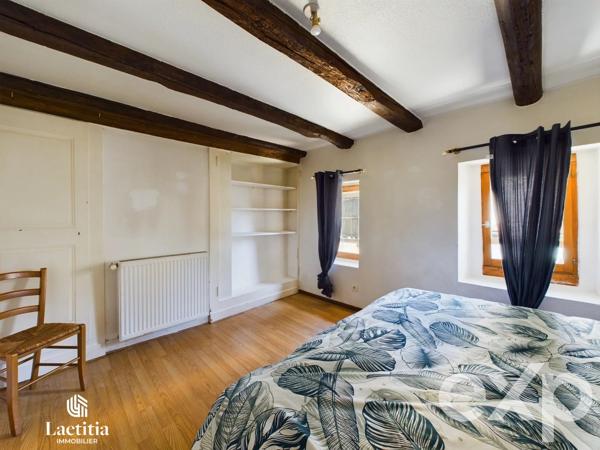 APPARTEMENT T4 DUPLEX  84m2  EN PLEIN CENTRE