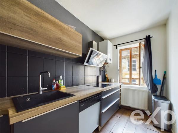 APPARTEMENT T4 DUPLEX  84m2  EN PLEIN CENTRE