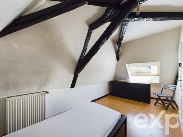 APPARTEMENT T4 DUPLEX  84m2  EN PLEIN CENTRE