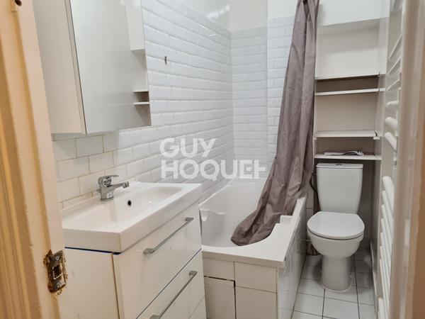 Appartement Paris 3 pièce(s) 43.06 m2
