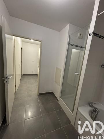 Appartement à vendre 4 pièces 80,59 m² Lyon 8