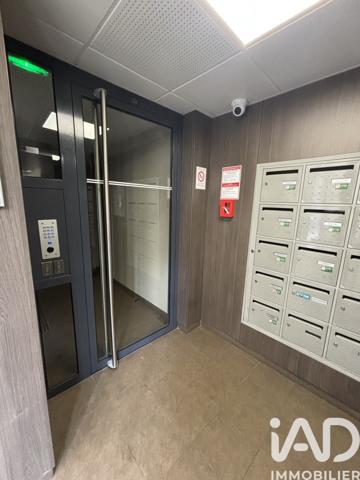 Appartement à vendre 4 pièces 80,59 m² Lyon 8