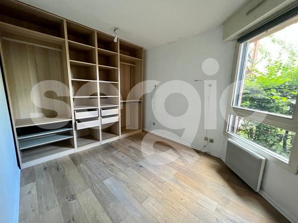 Location 2 Pieces 45 59700 Marcq En Baroeul 14 0372 01 0028