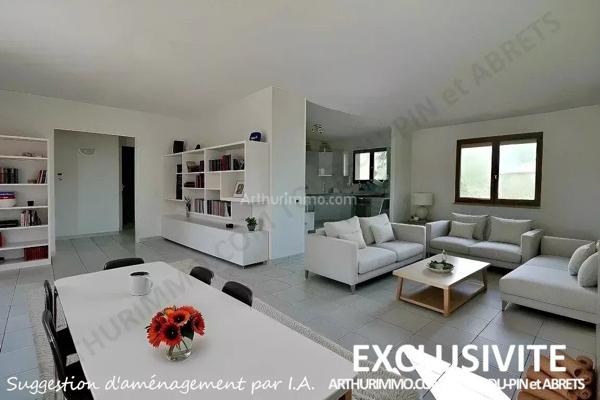 Vente Maison 5 pièces 112 m2 à La Tour-du-Pin