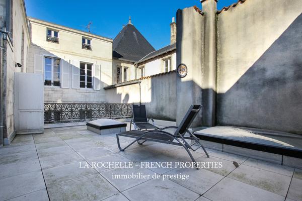 APPARTEMENT T3 HYPER CENTRE LA ROCHELLE - CHARENTE MARITIME