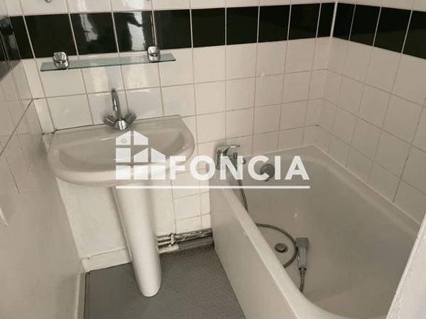 Location Studio 22.73 m² - 18 Rue Alsace Lorraine Rouen 76000