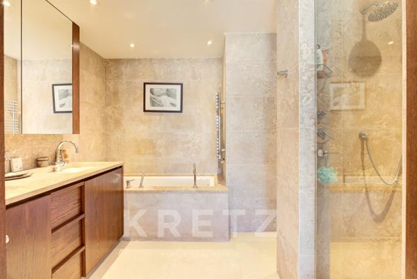 Appartement dernier étage centre Croisette