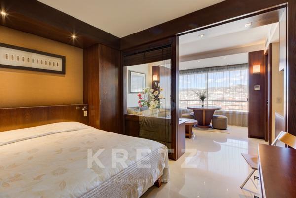 Appartement dernier étage centre Croisette