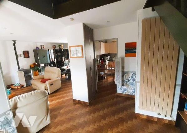 Maison rénovée 5 chambres - Calme & campagne - Noyal-Pontivy (56920)

À seulement quelques mi...