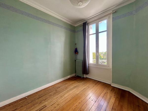 MAISON TYPE 8 - POITIERS Poitiers (86000)