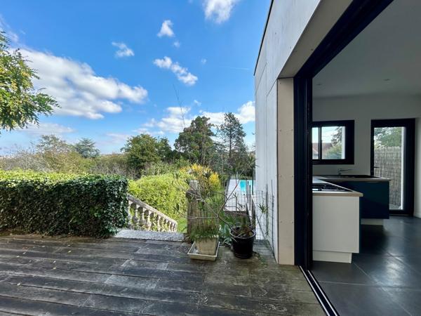 MAISON TYPE 8 - POITIERS Poitiers (86000)