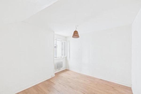 Vente - Appartement 1 pièces 22 m 2 Paris (75006)