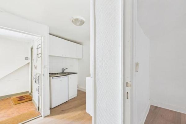 Vente - Appartement 1 pièces 22 m 2 Paris (75006)