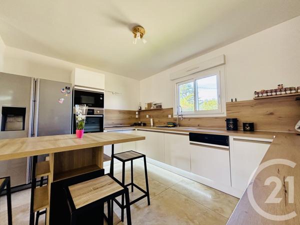 Maison à vendre  5 pièces - 159,50 m2 ST MARTIN DE VALGALGUES - 30