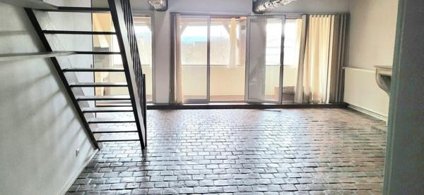 Appartement 3 pièces + mezzanine au centre ville