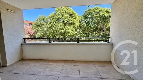 Appartement F2 à vendre  2 pièces - 40,71 m 2   TOULON  - 83