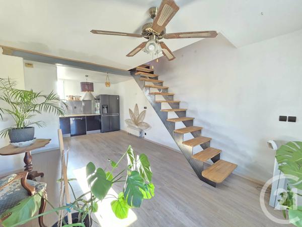 Appartement F2 à vendre  2 pièces - 40,71 m 2   TOULON  - 83