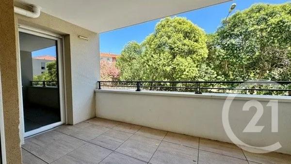 Appartement F2 à vendre  2 pièces - 40,71 m 2   TOULON  - 83
