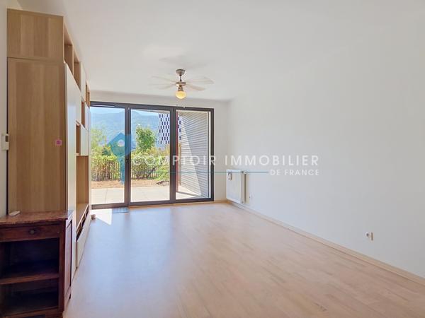 Rez de jardin 2 pièce(s) 1 chambre(s) 55 m²
