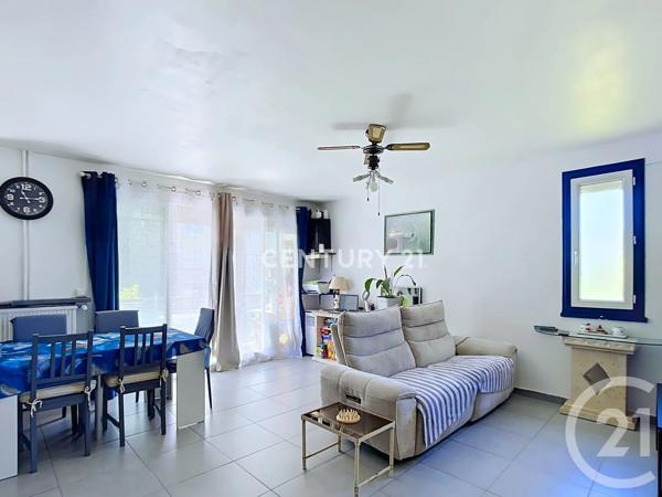 Appartement F4 à vendre  4 pièces - 75,05 m 2   AUBAGNE  - 13