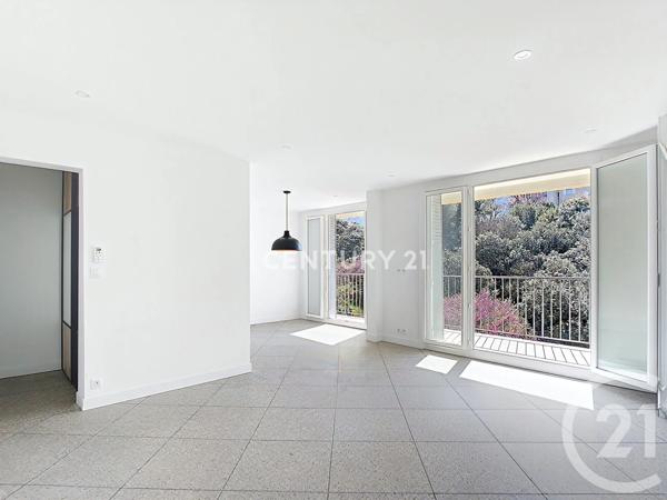 Appartement F4 à vendre  4 pièces - 75,05 m 2   AUBAGNE  - 13