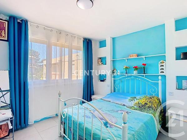 Appartement F4 à vendre  4 pièces - 75,05 m 2   AUBAGNE  - 13