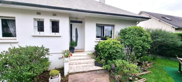 Maison à vendre à Beaugency dans le Loiret (45190), ref : 094/246