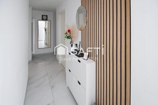 Maison rénovée 105m2 hab avec 3 chambres, garage, terrasse et jardin!