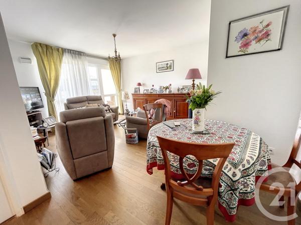 Appartement F3 à vendre  3 pièces - 66,35 m2 NOISY LE GRAND - 93