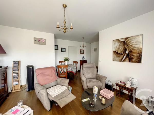 Appartement F3 à vendre  3 pièces - 66,35 m2 NOISY LE GRAND - 93
