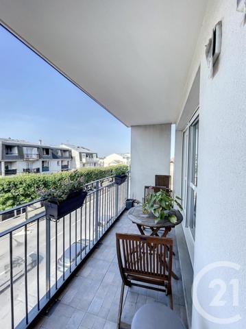 Appartement F3 à vendre  3 pièces - 66,35 m2 NOISY LE GRAND - 93