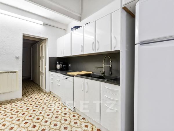 BASTIDE DU XIX EME AVEC JARDIN