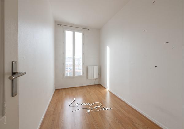 Paris (75012) APPARTEMENT PARIS 12 - DUGOMMIER