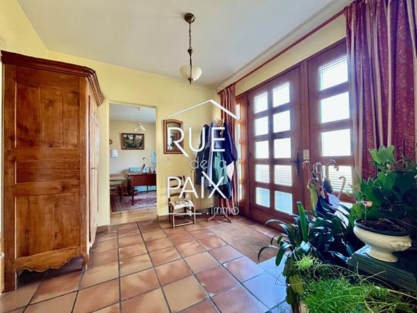 79600 SAINT LOUP LAMAIRE Saint-Loup-Lamaire - 191,51 m2