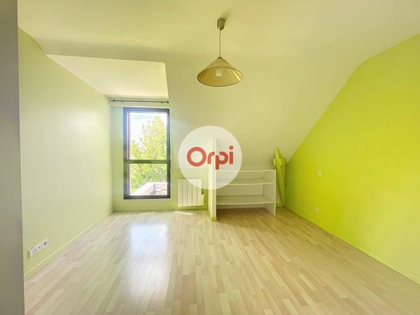 Maison à louer    5 pièces •  Damgan