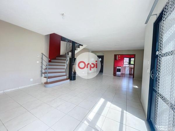 Maison à louer    5 pièces •  Damgan