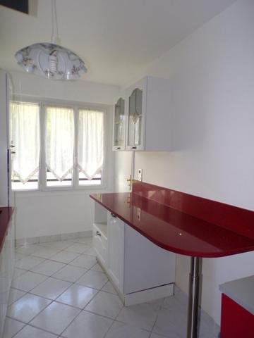 3 pièces dans petite Résidence quartier St Pierre