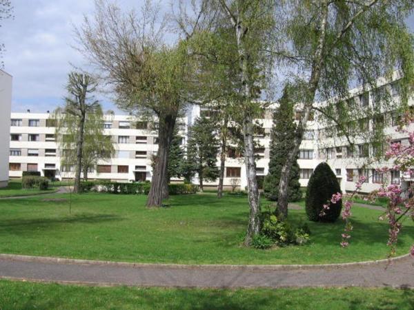 3 pièces dans petite Résidence quartier St Pierre