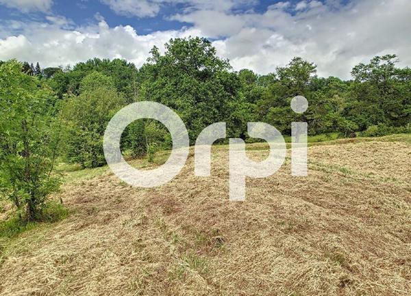 Terrain à vendre    1 700 m2 Objat