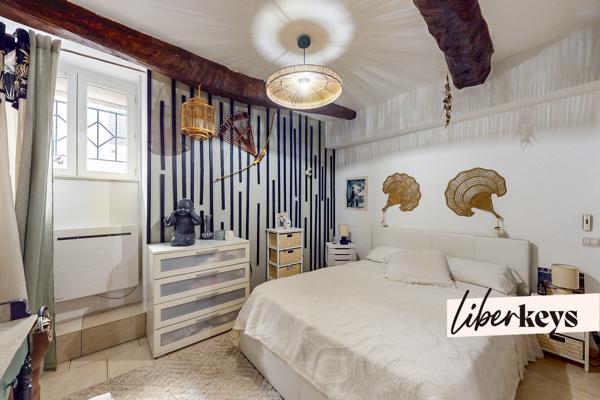 Appartement rénové de 59 m² avec 2 chambres, calme et grande cave à Trans-en-Provence