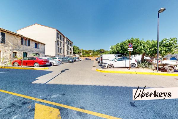 Appartement rénové de 59 m² avec 2 chambres, calme et grande cave à Trans-en-Provence
