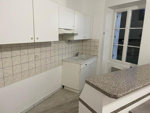À louer - Appartement de 82,27 m² - Saint-Épain