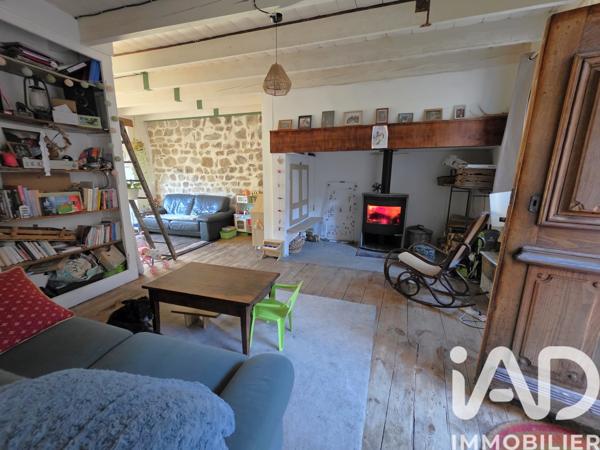 Maison à vendre 4 pièces 103 m² Saint-Julien-Vocance