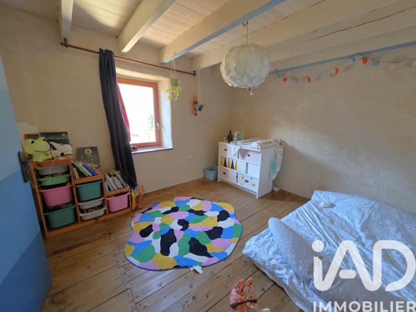 Maison à vendre 4 pièces 103 m² Saint-Julien-Vocance